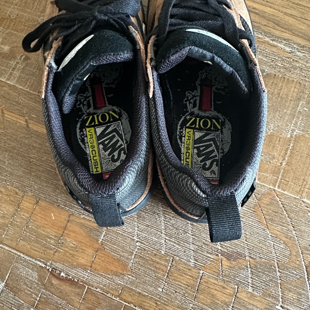 Vans Brown and Black Suede Sneakers - Picture 7 of 9